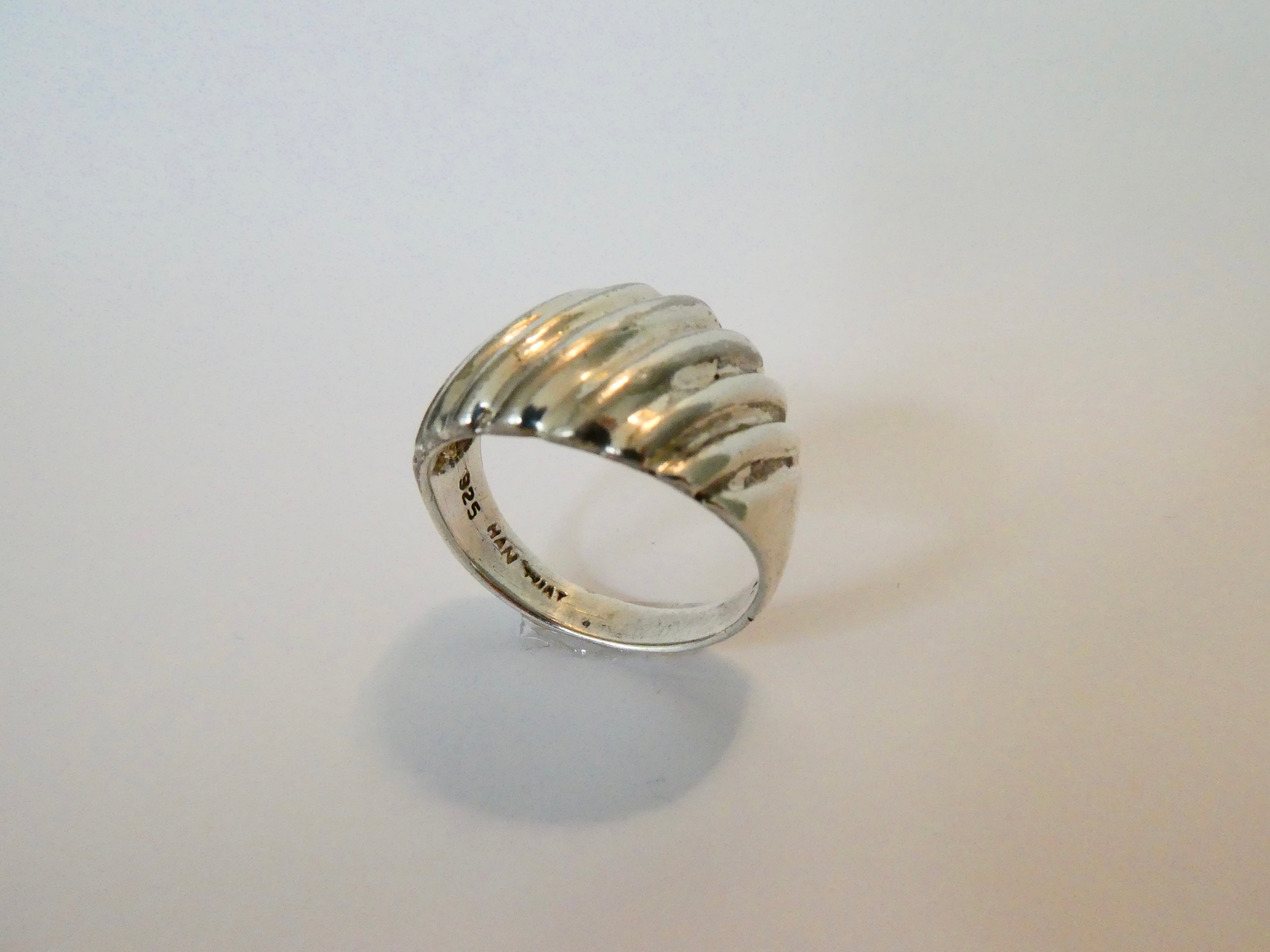 Vintage Silver Shell Ring
