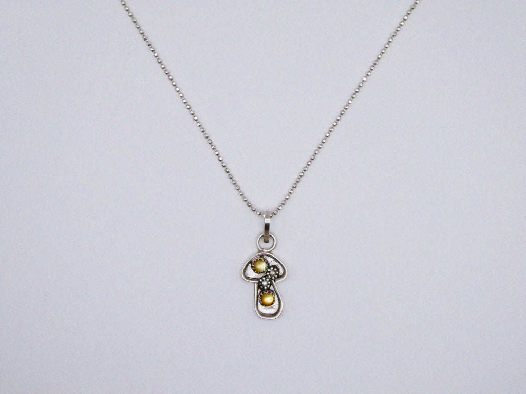 Vintage Silver Mushroom Pearl Necklace