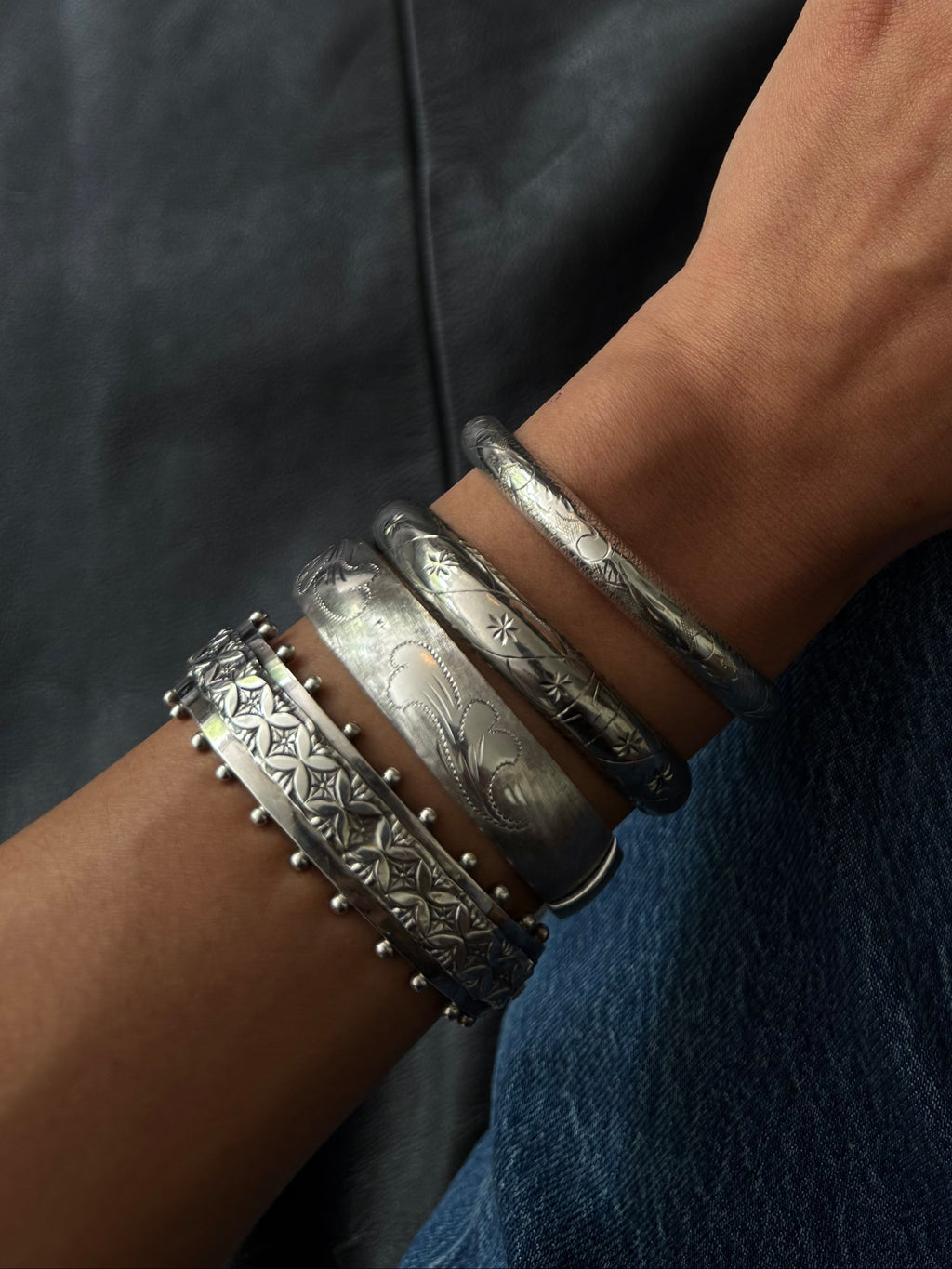 Vintage Silver Flower Bangle
