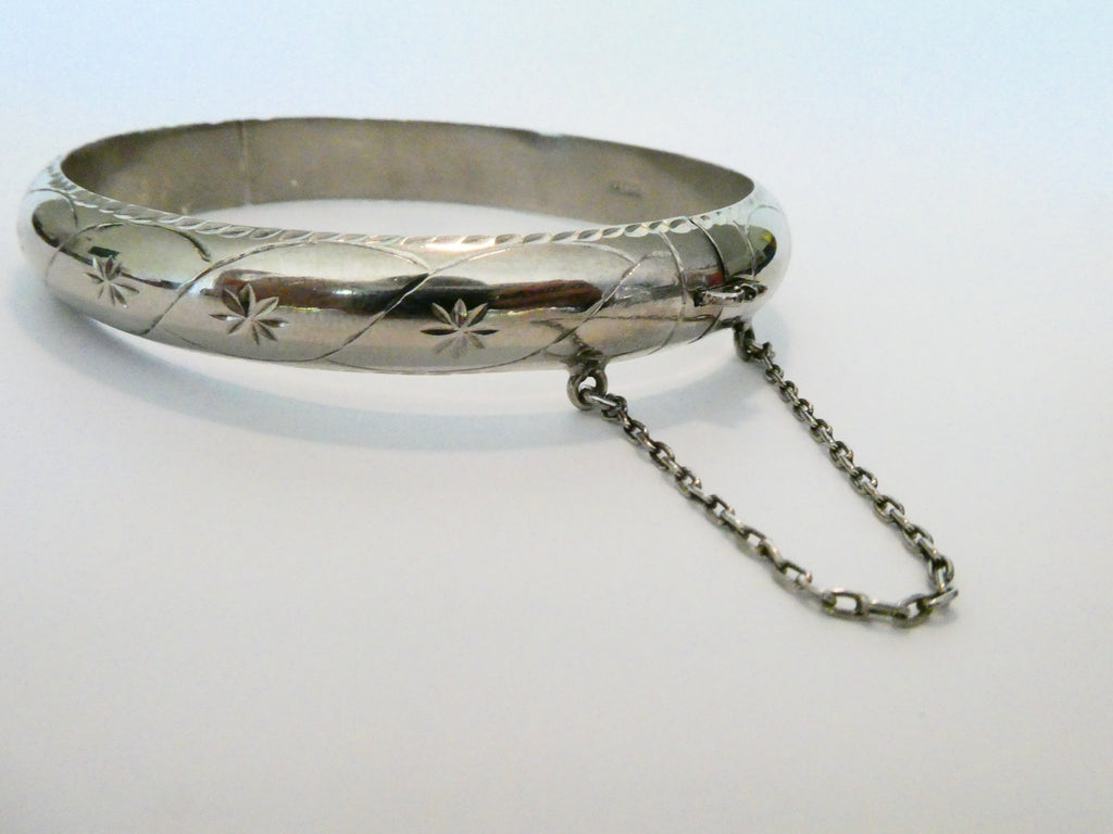 Vintage Silver Flower Bangle