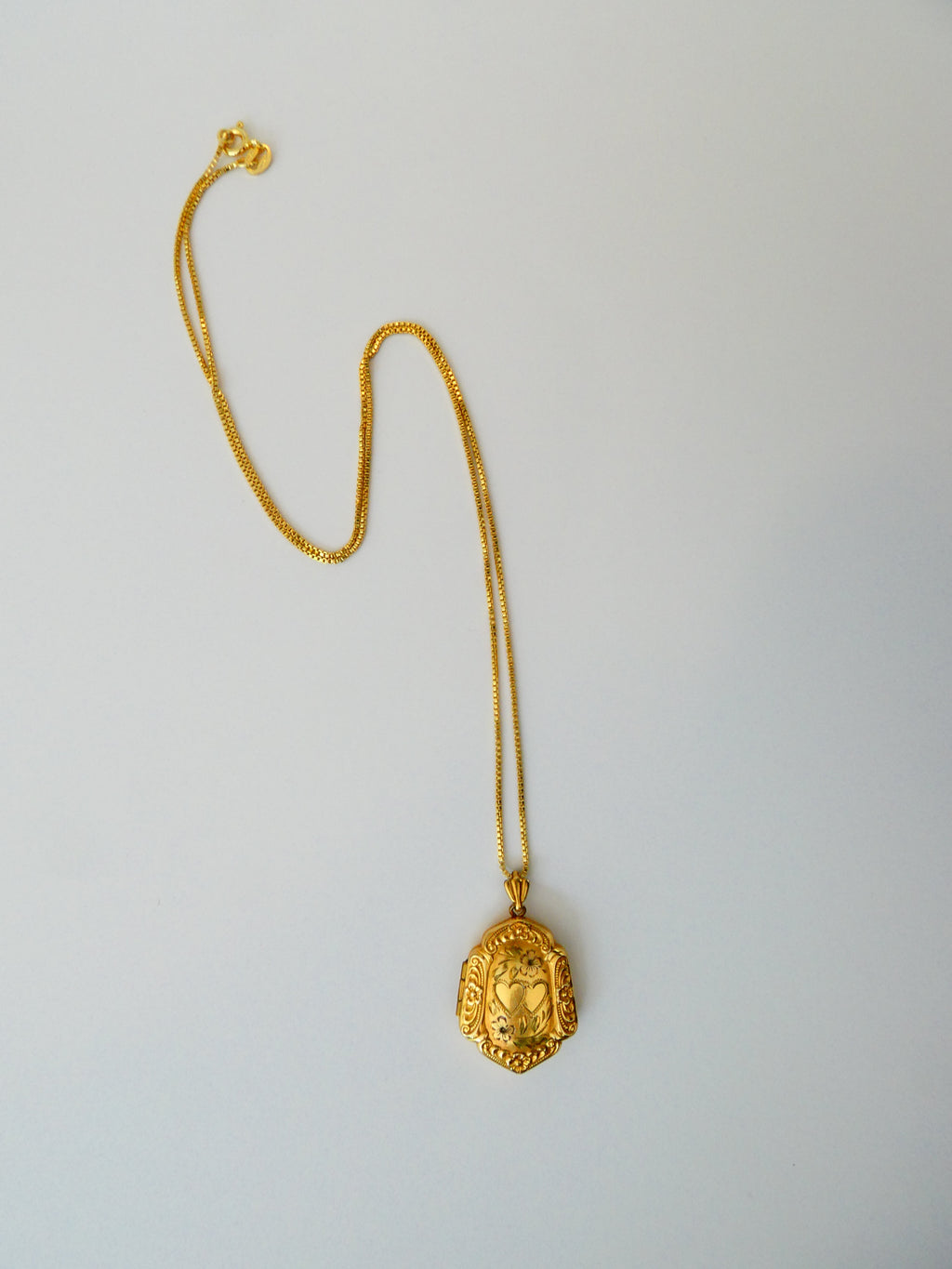 Vintage Gold-Filled Belle Locket