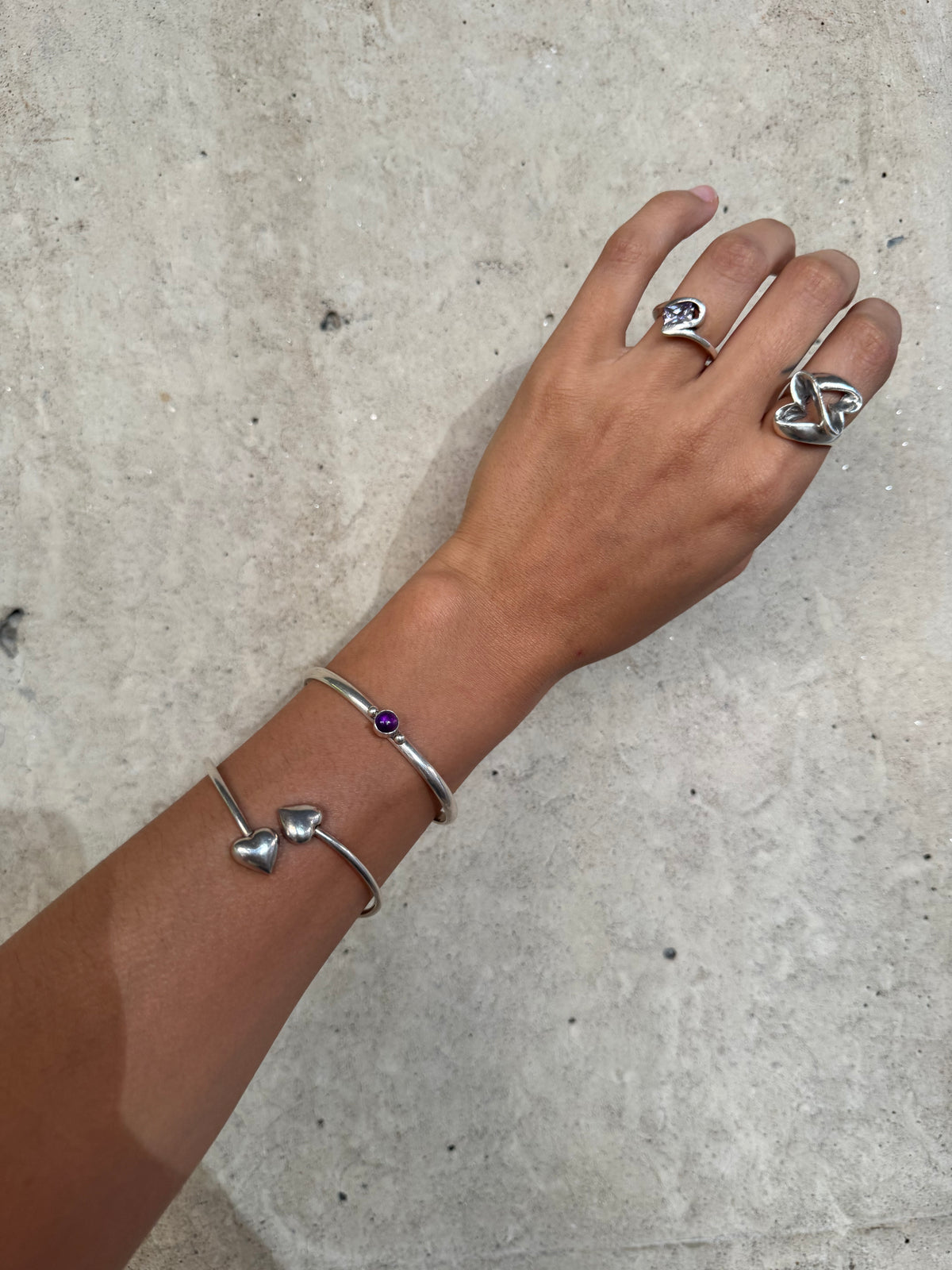 Vintage Silver Wave Ring with Purple Stone