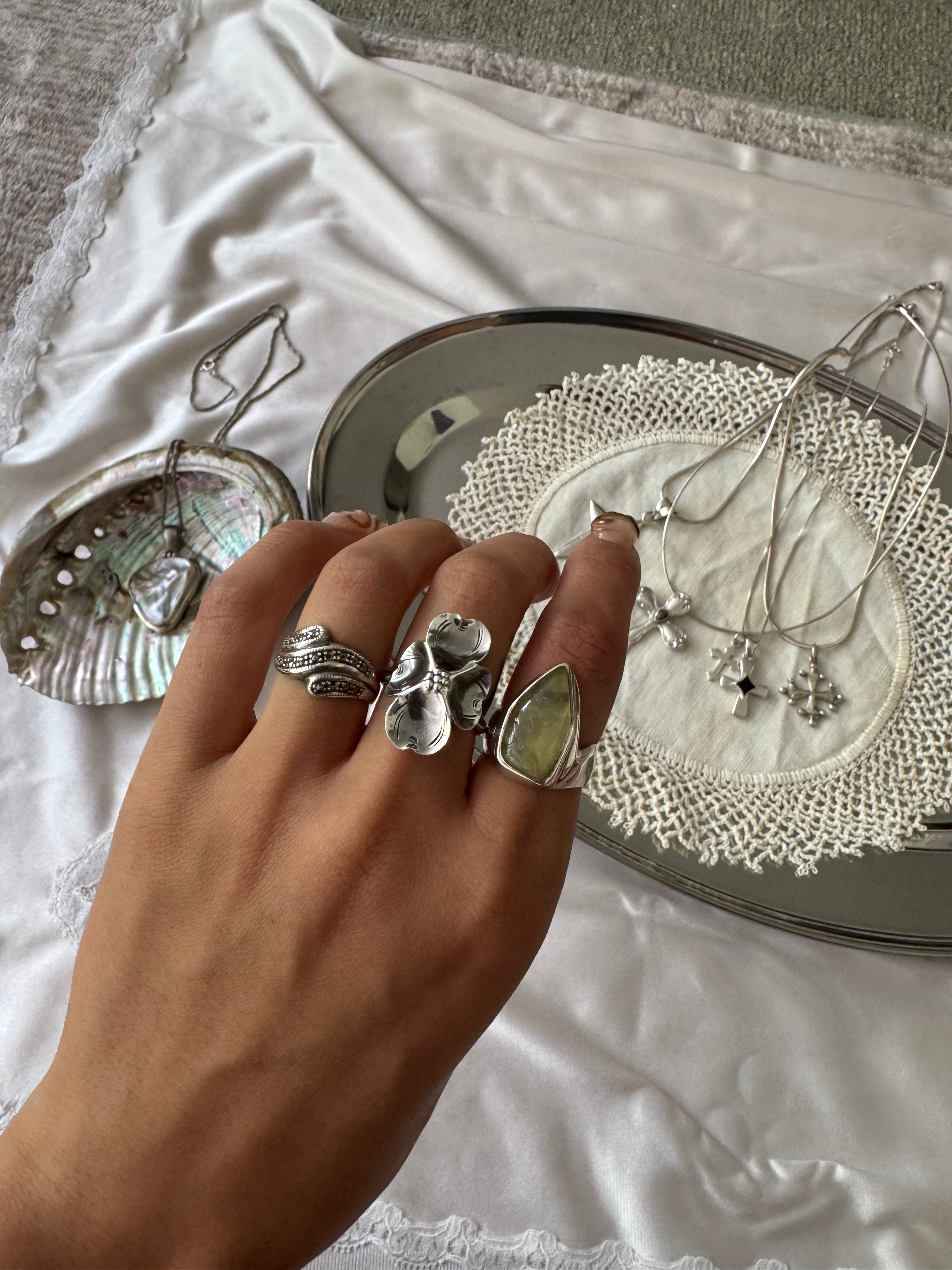 Vintage Silver Green Stone Ring