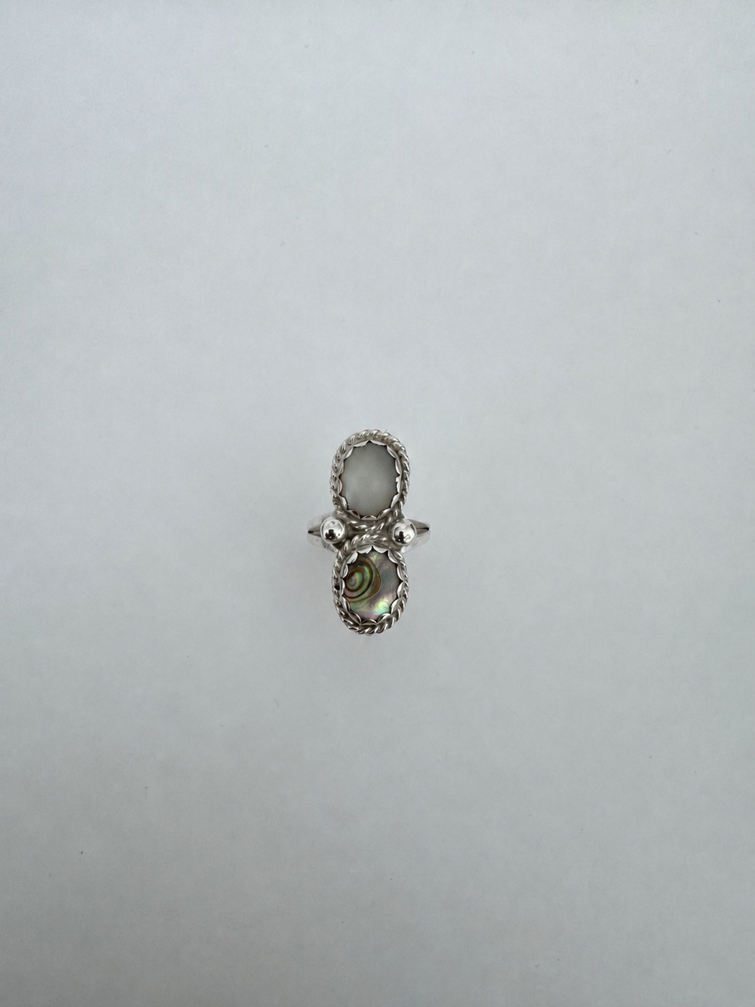Vintage Silver Moonstone & Abalone Shell Ring