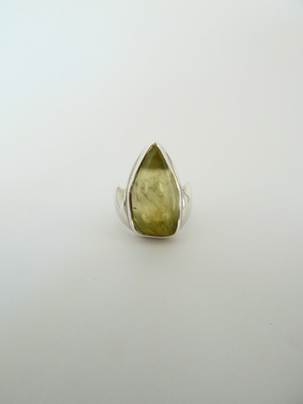 Vintage Silver Green Stone Ring