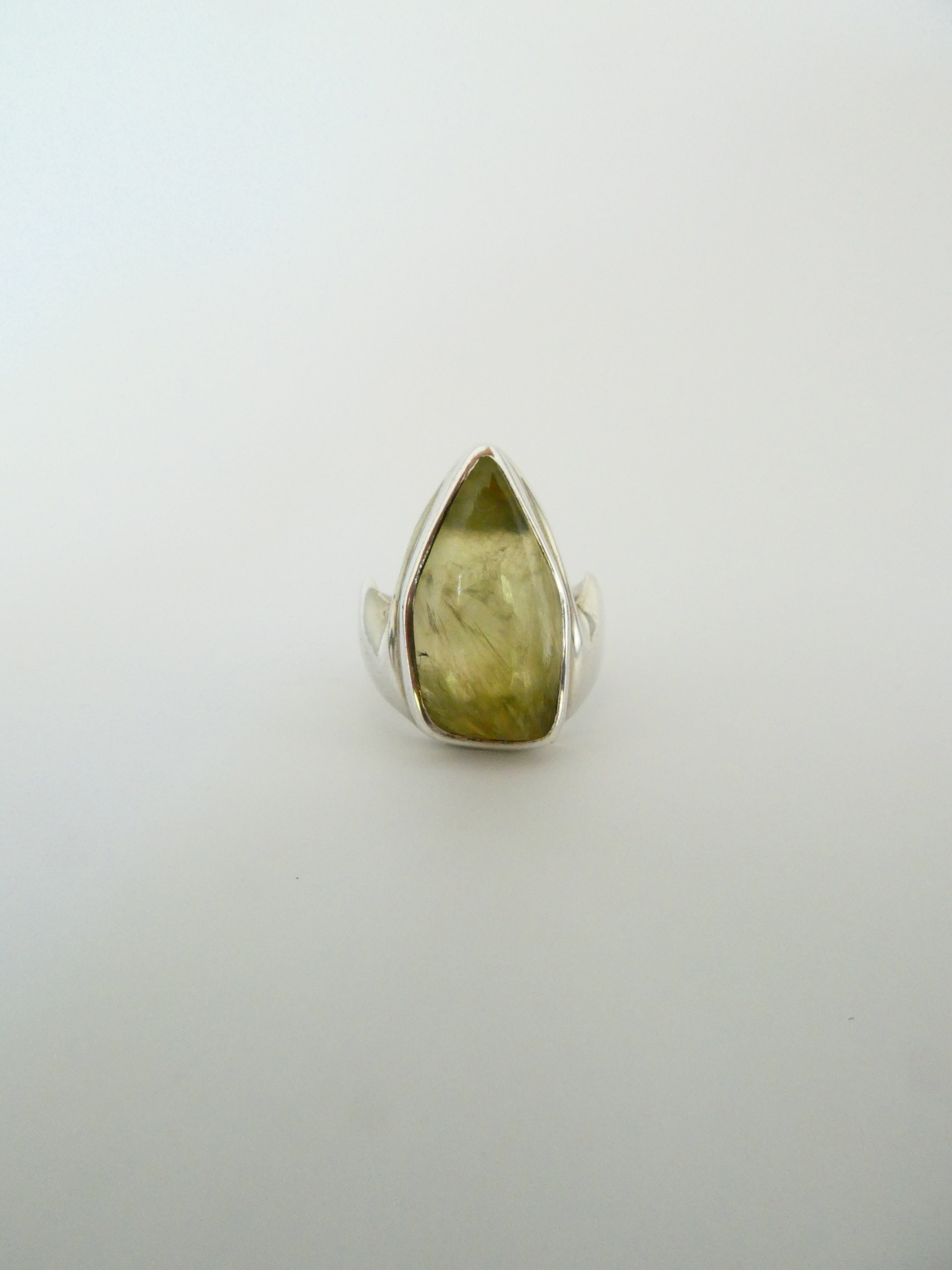 Vintage Silver Green Stone Ring