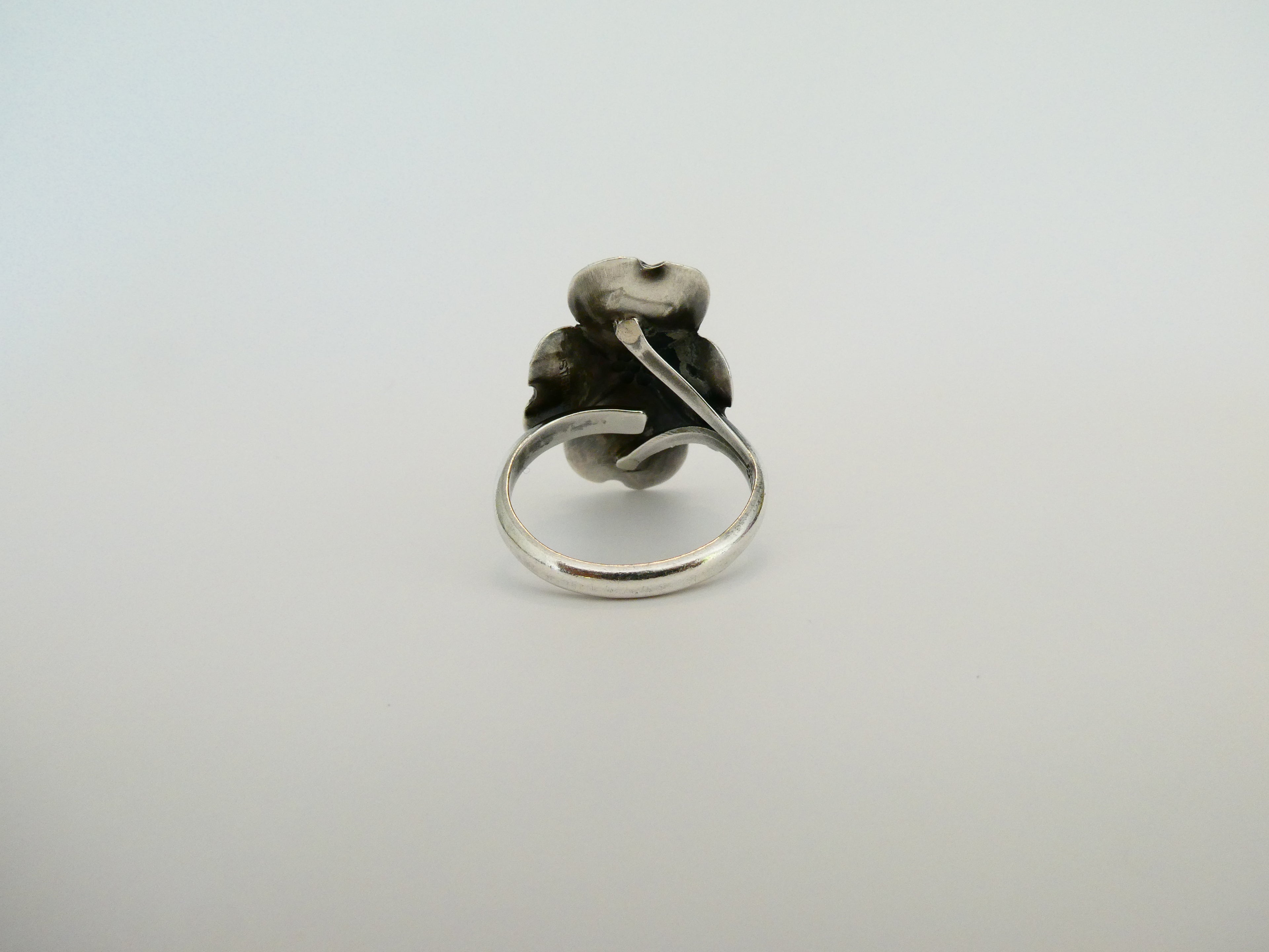 Vintage Silver Stuart Nye Dogwood Flower Ring