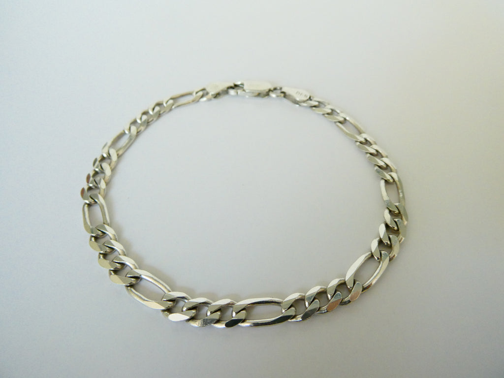 Vintage Silver Dainty Figaro Link Bracelet