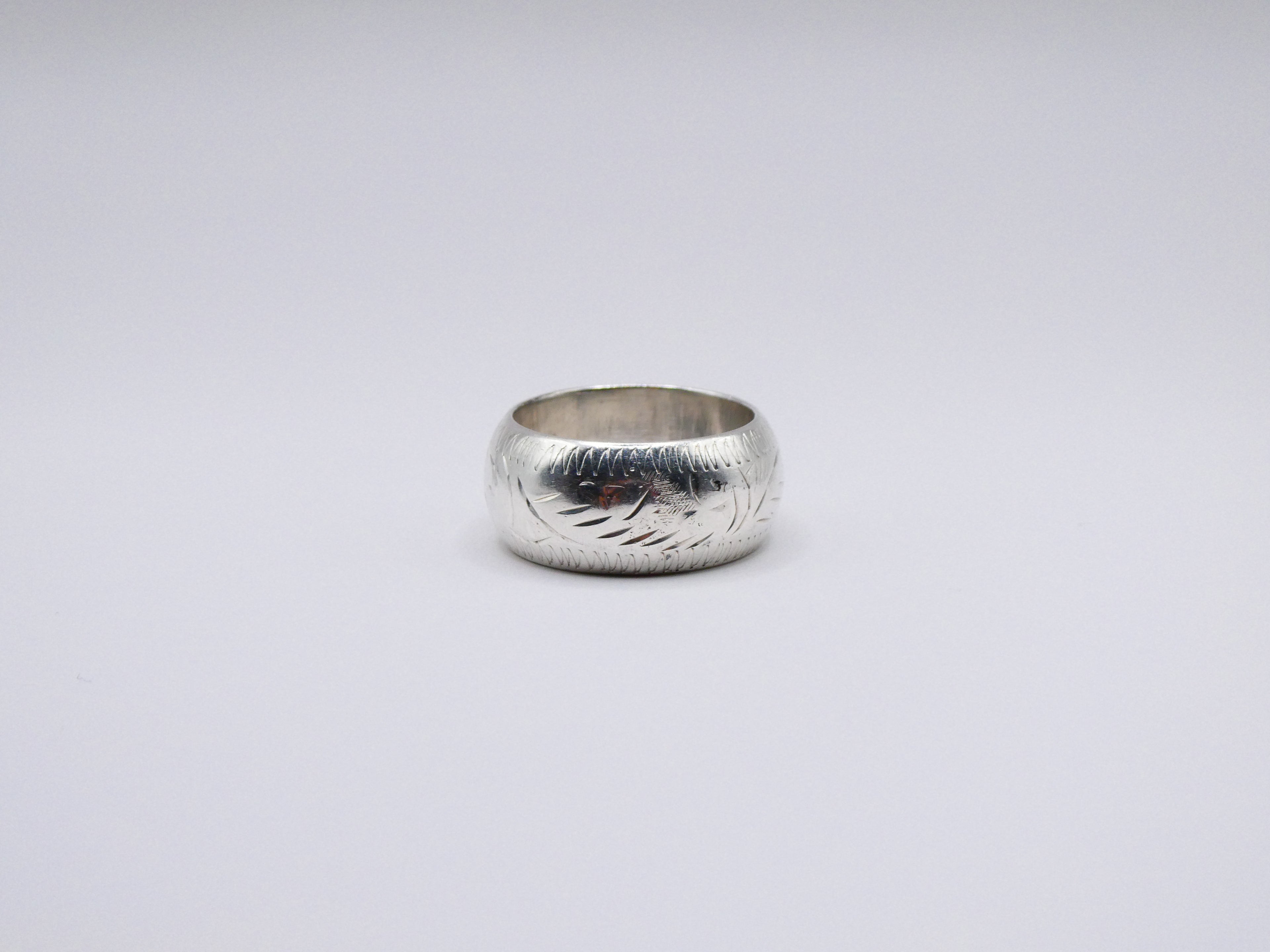Vintage Silver Etched Band Ring