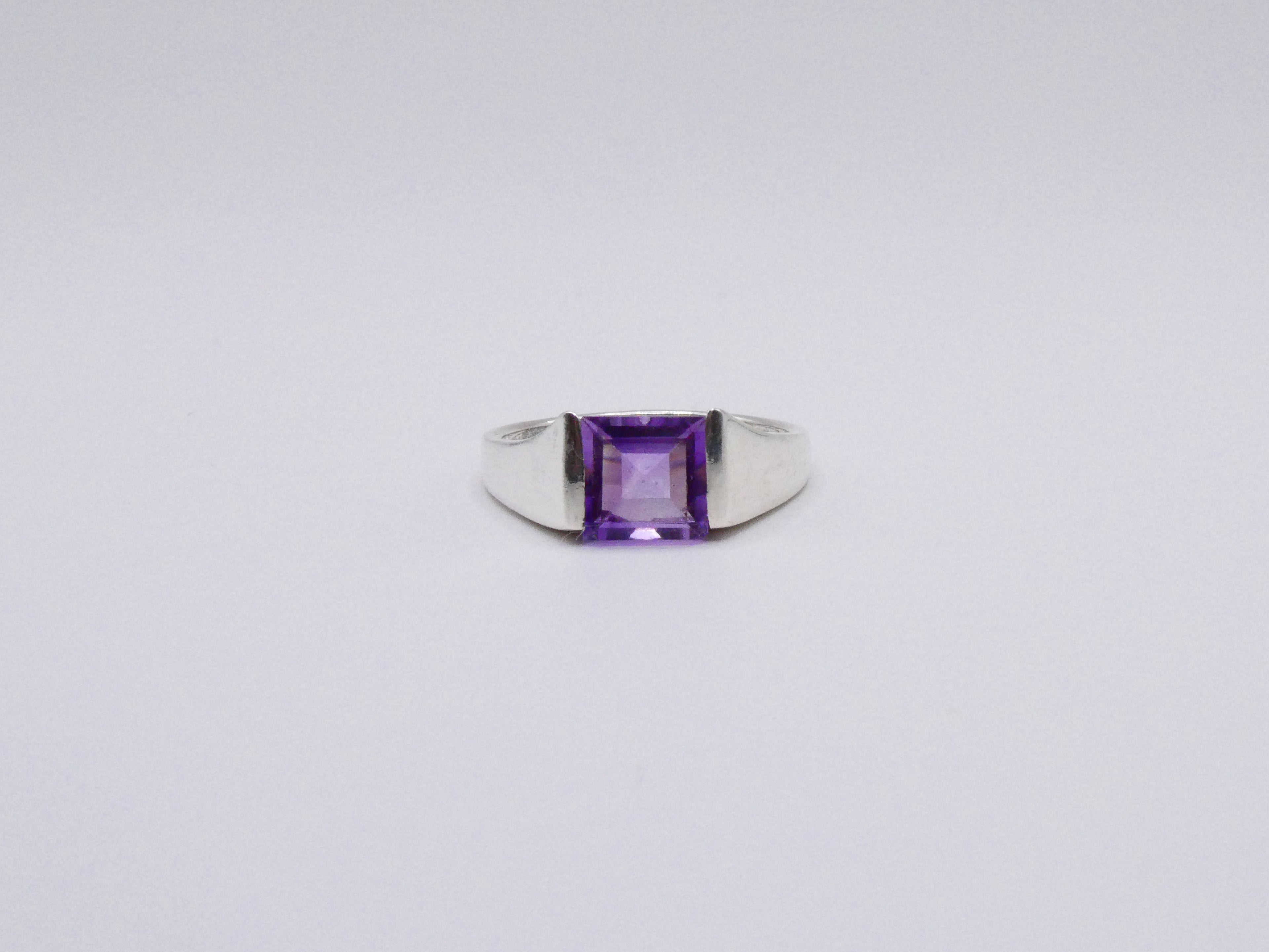 Vintage Silver Amethyst Ring