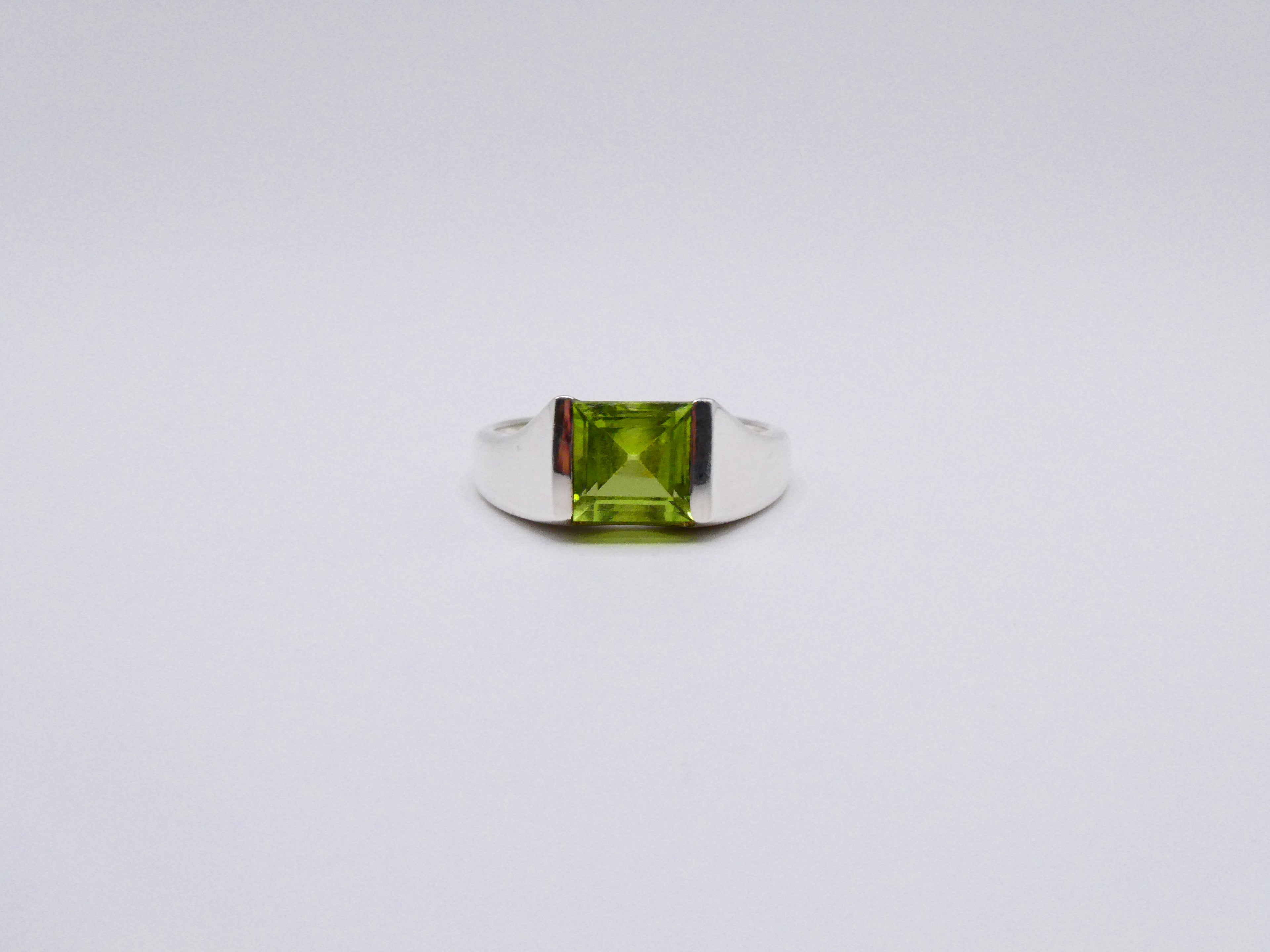 Vintage Silver Peridot Ring