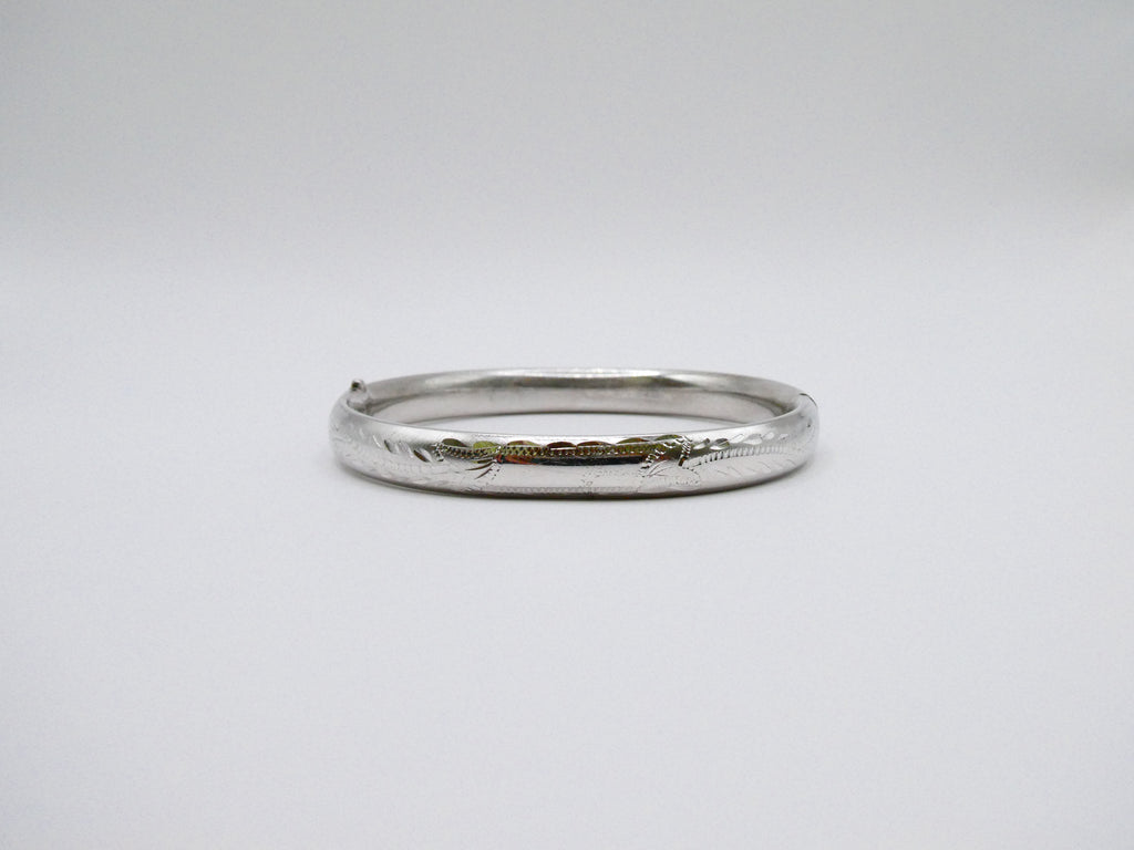 Vintage Silver Etched Hinge Bangle Bracelet