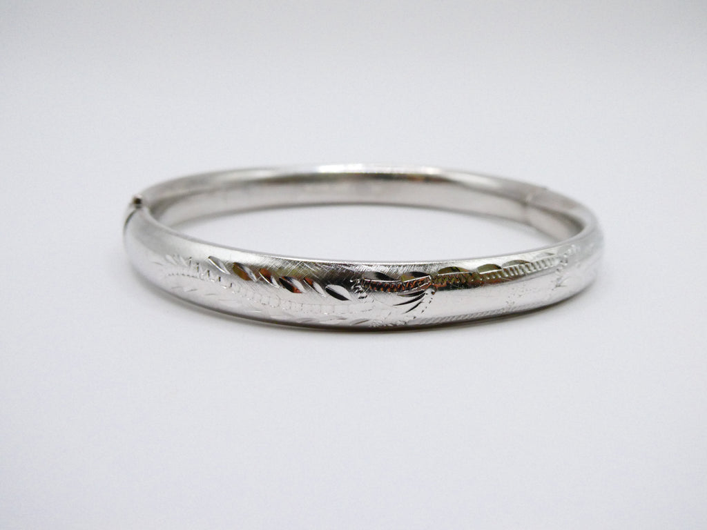 Vintage Silver Etched Hinge Bangle Bracelet