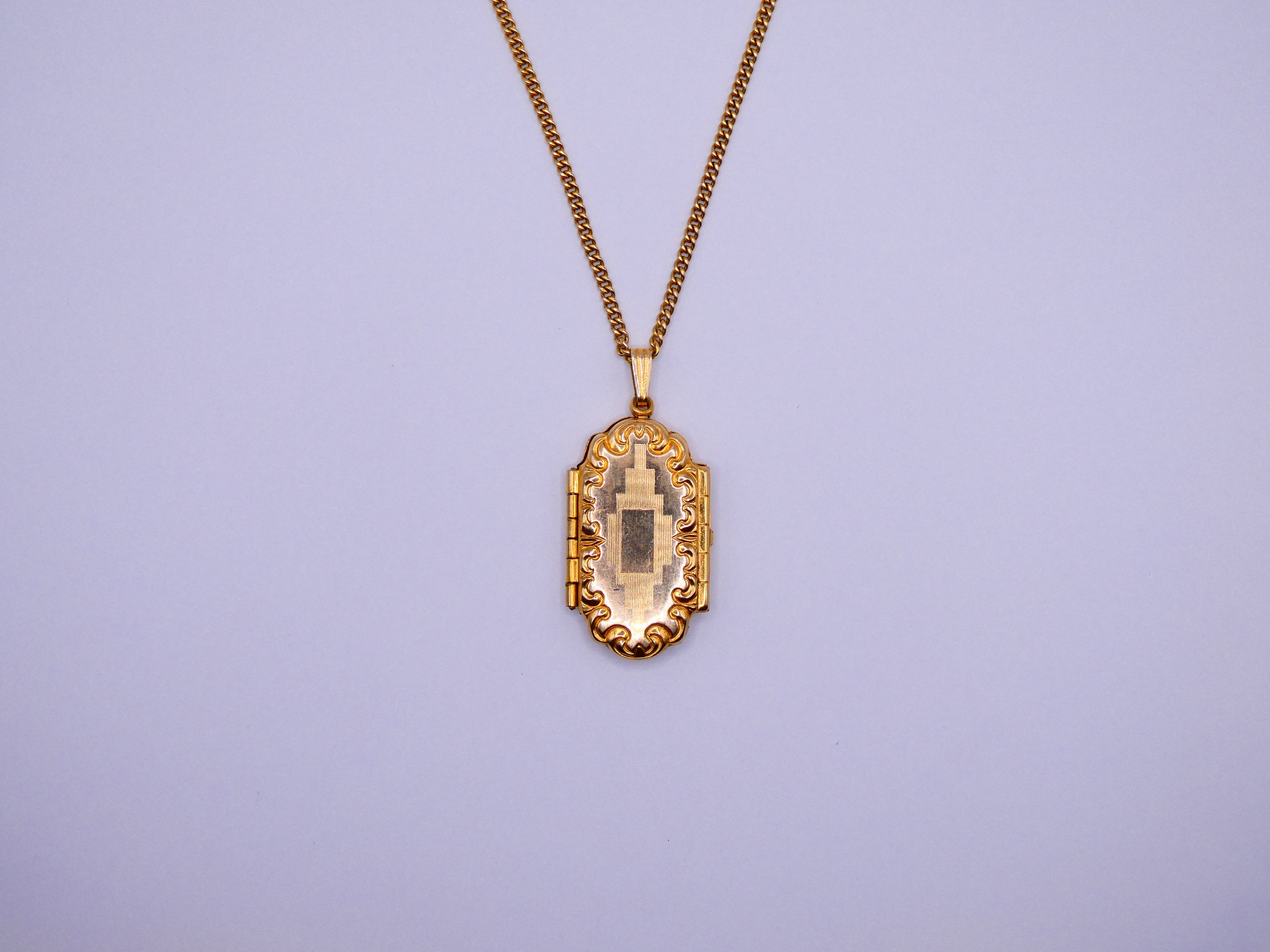 Vintage Gold-Filled 6 Picture Locket