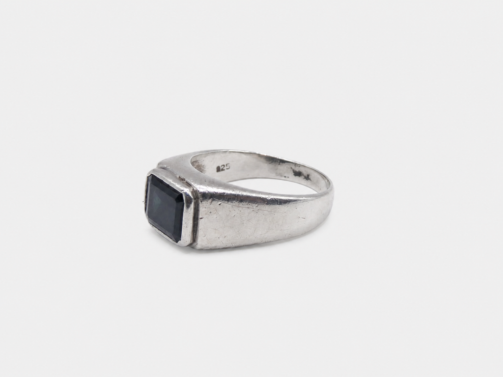 Vintage Men's Blue Stone Silver Signet Ring