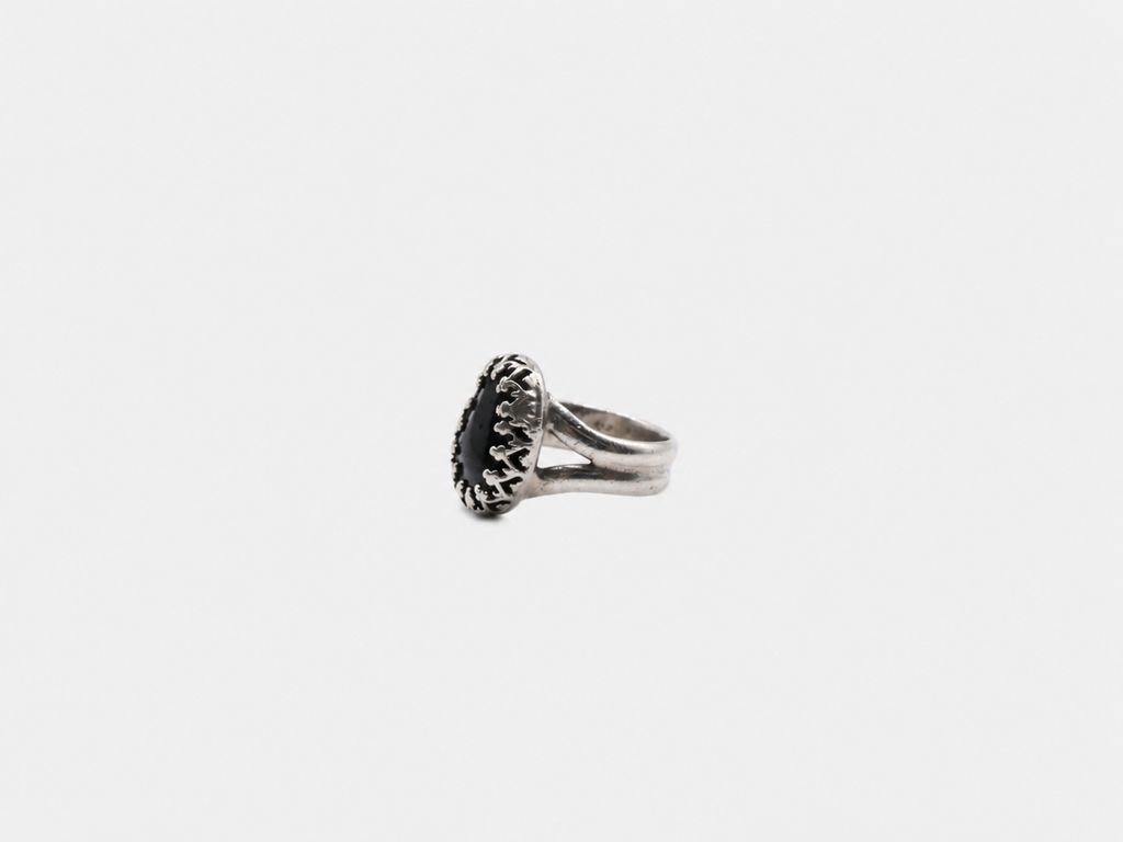 Vintage Silver Onyx Ring