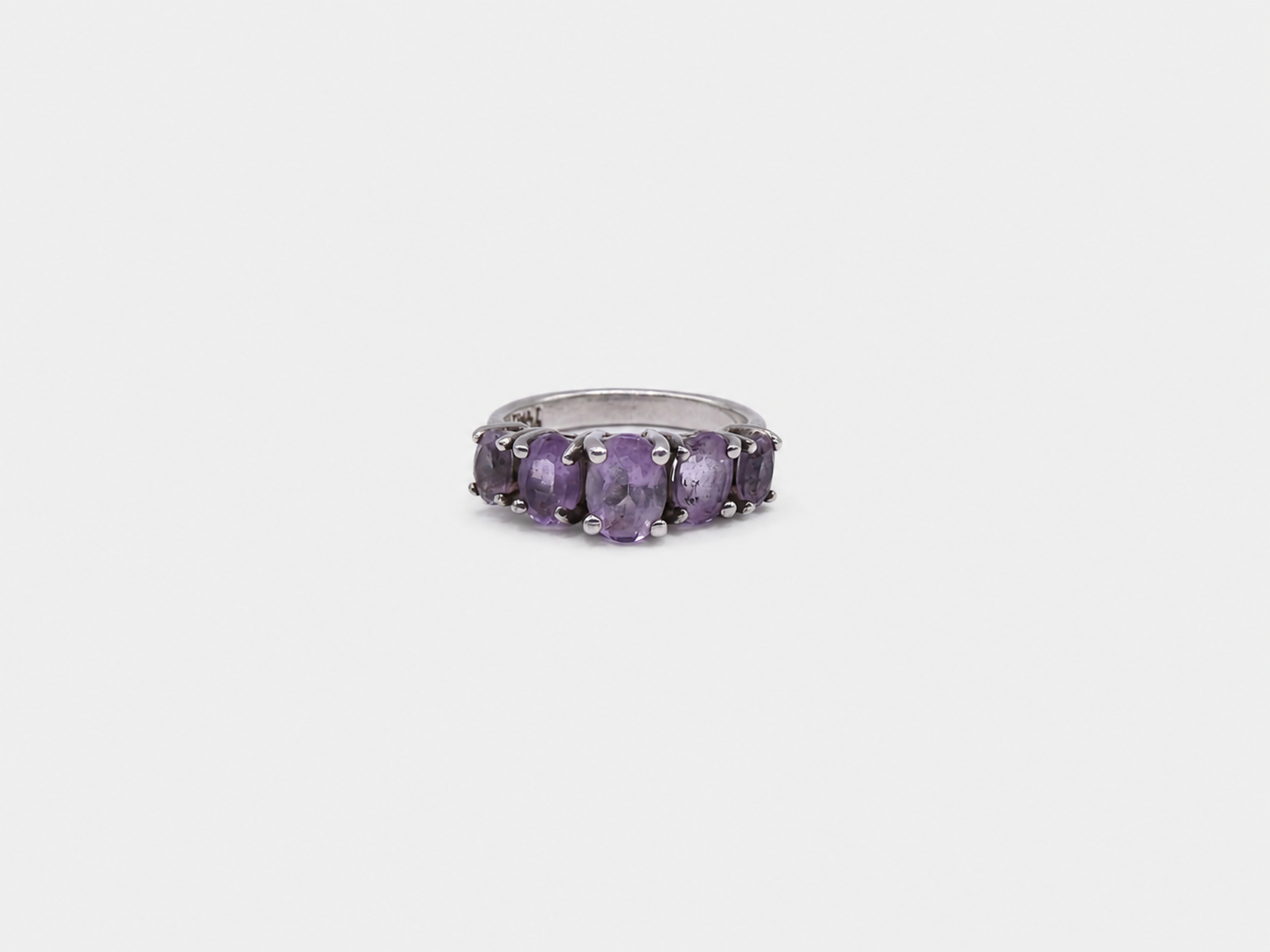 Vintage Silver Amethyst Ring