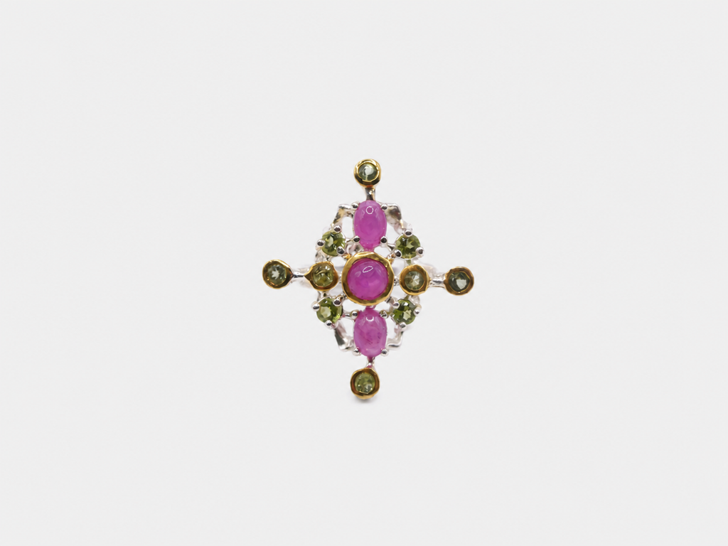 Vintage Silver Ruby Cabochon & Peridot Cross Ring