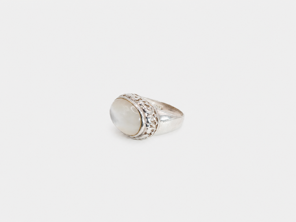 Vintage Pearl Cabochon Ring with Filigree Detail