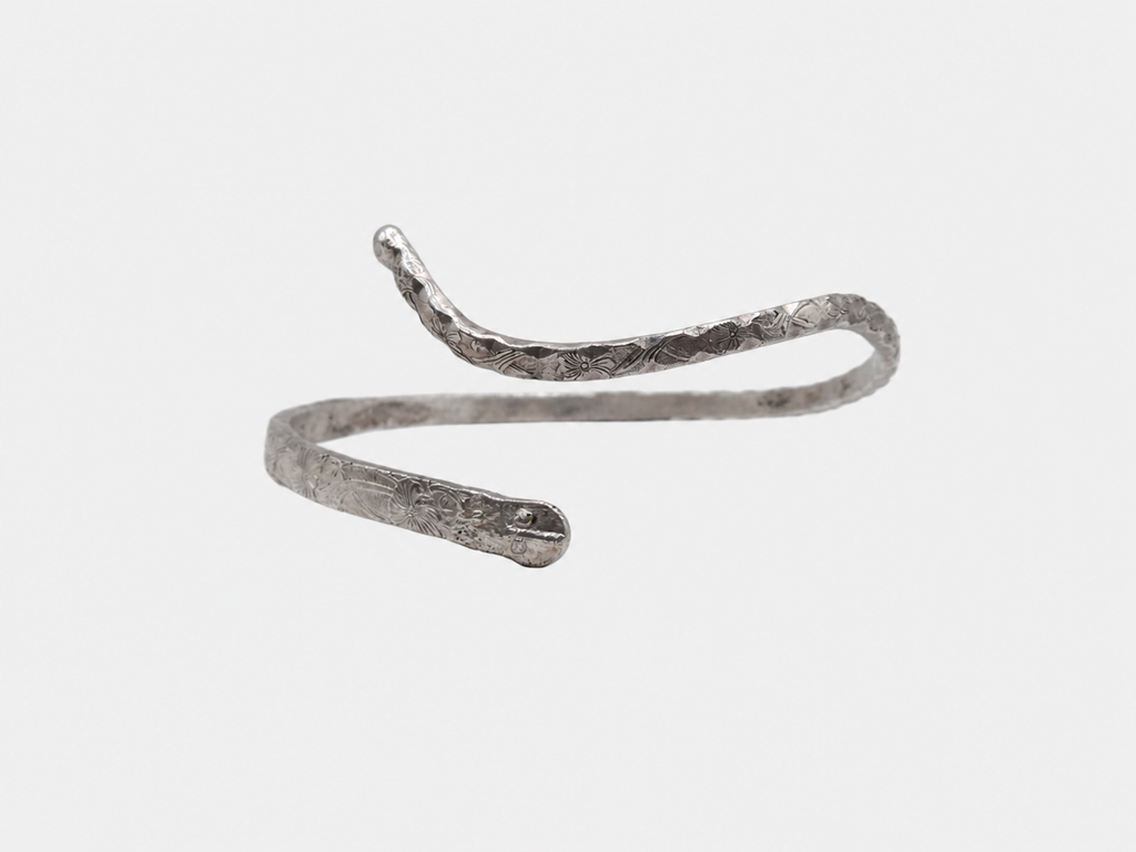 Vintage Silver Snake Bypass Upper Arm Cuff