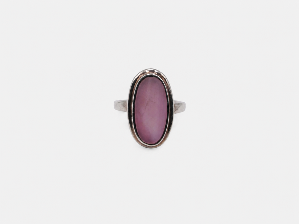 Vintage Pink Mother of Pearl Ring
