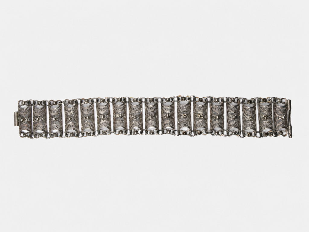 Vintage Silver Filigree Panel Bracelet