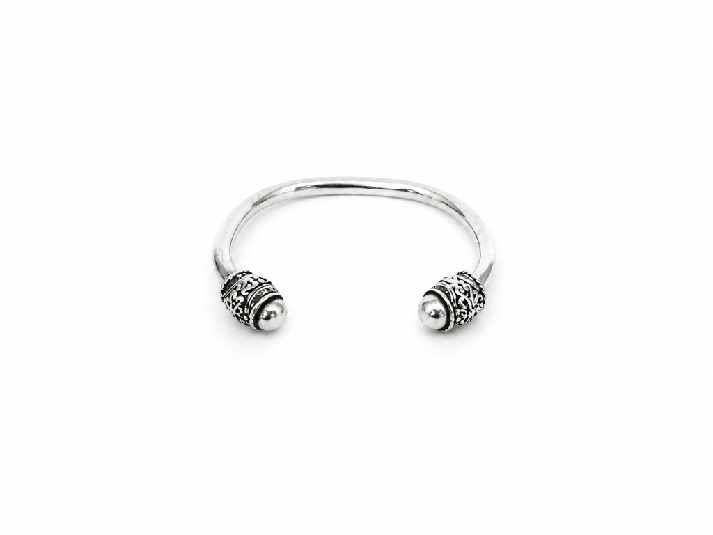 Vintage Silver Open Cuff Ornate Detail Bracelet